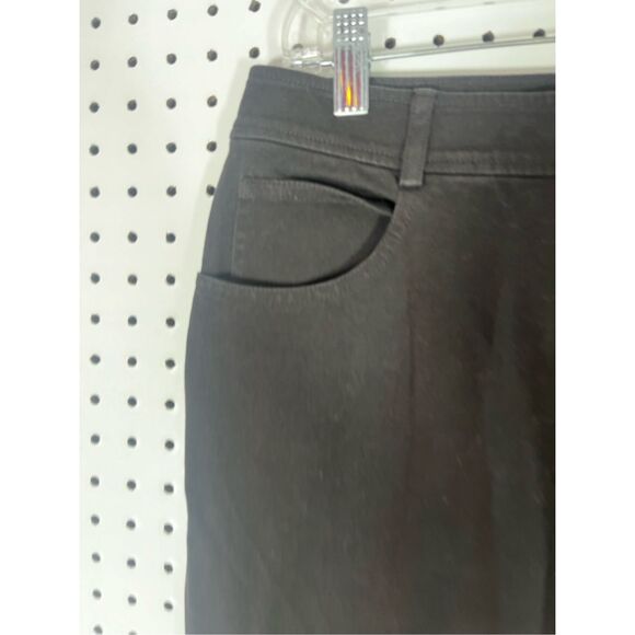 St. John 5 pocket pants size 6 - Picture 5 of 11